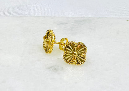 21K Gold Small Clover Earrings