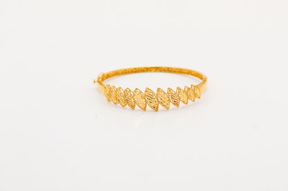 21K Gold Fancy Bangle Bracelet