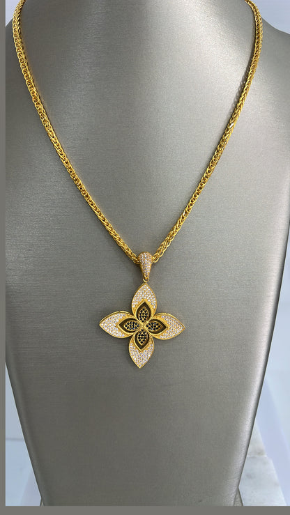 21k gold Flower necklace