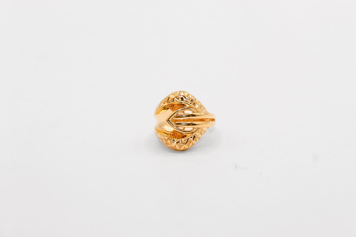 18K Gold Dome Ring