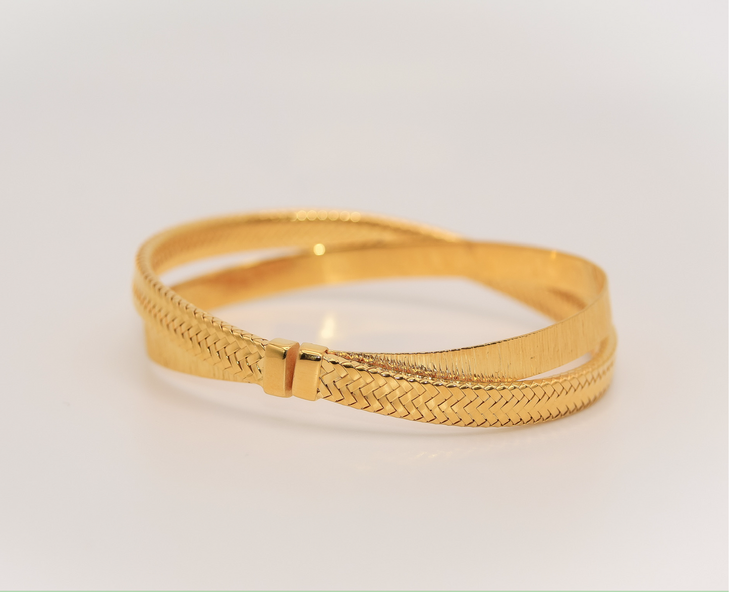 21k Gold X Himo Bracelet