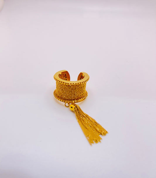 21k Gold Tassel Ring