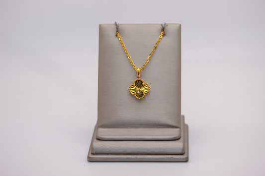 21k Gold Clover Necklace