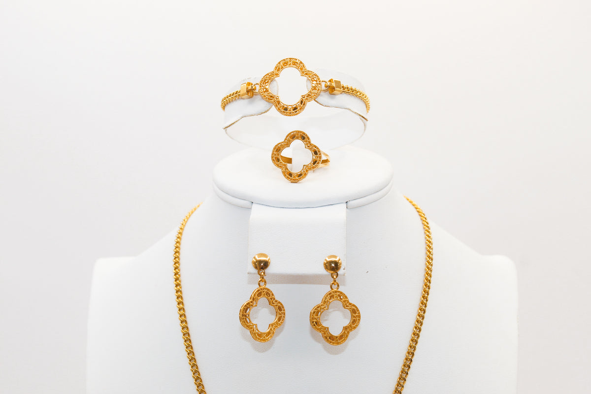21K Gold Clover Set