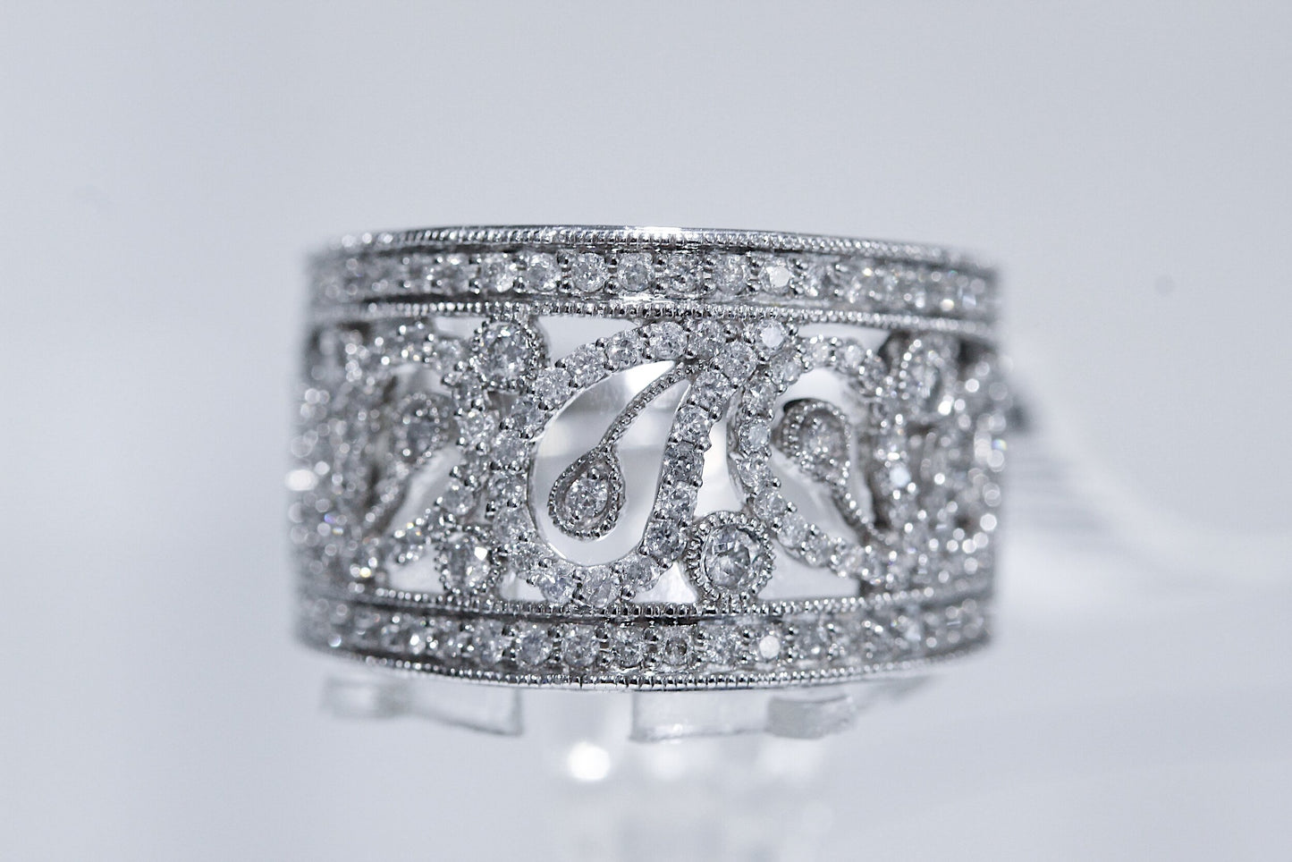 14k White Gold .81 - Carat Diamond Ring