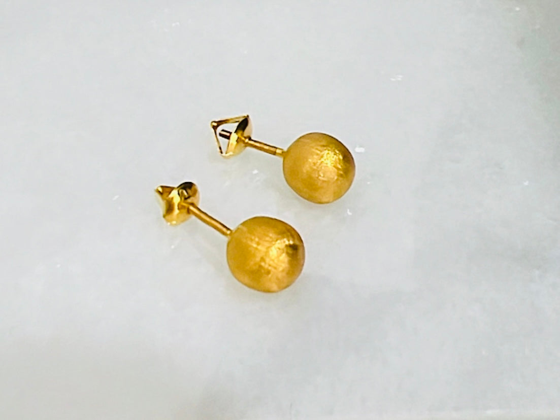 21k Gold Ball Post Earrings