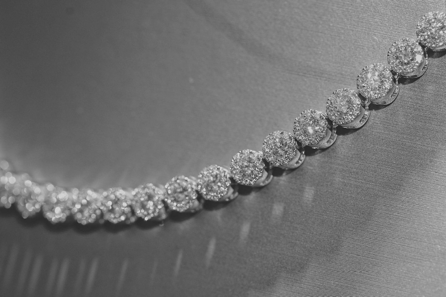 14k White Gold Diamond 5 Carat Tennis Necklace