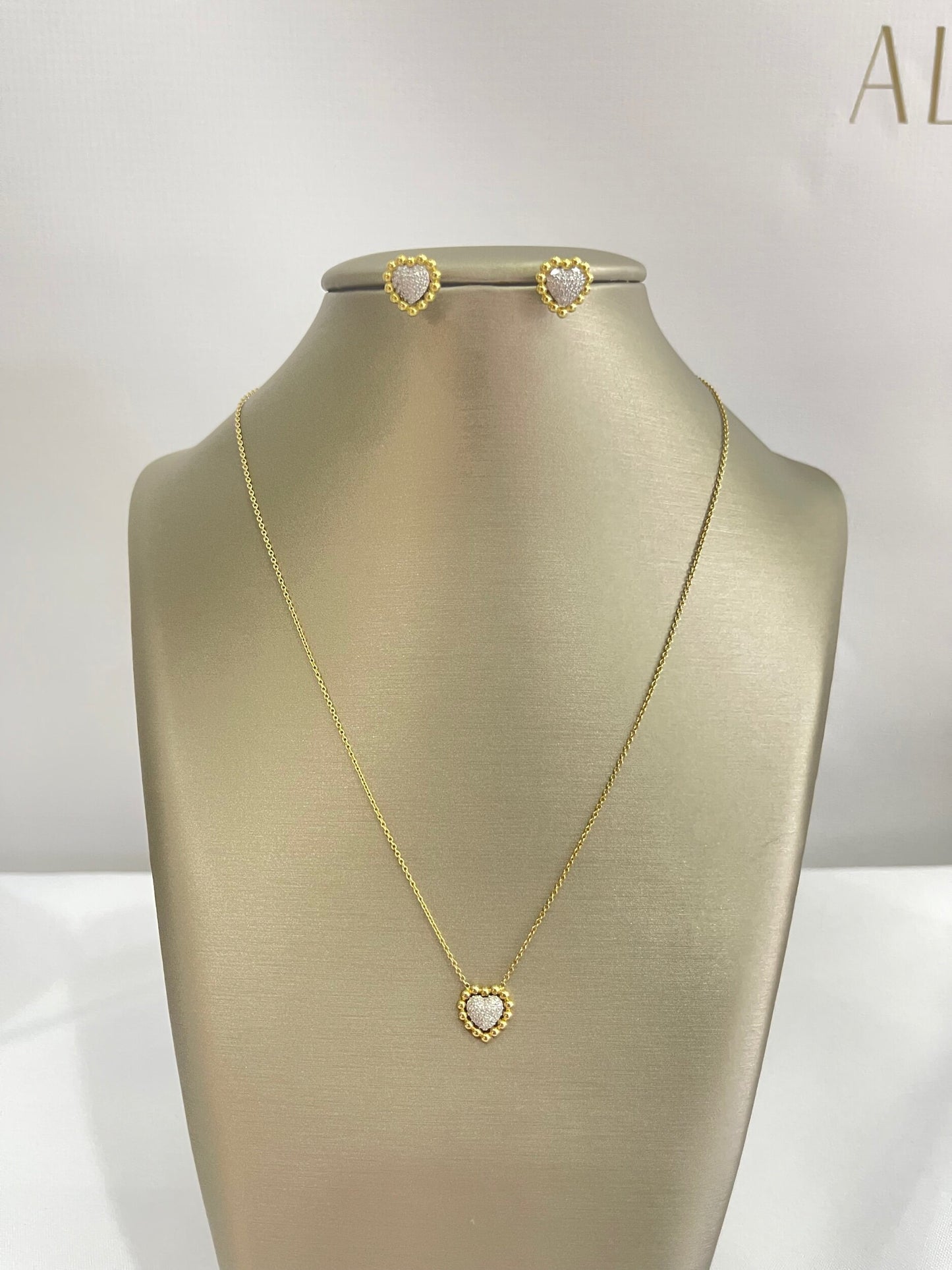 14k Gold Diamond Heart Necklace Earring Set