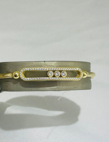 18k Gold Bangle Bracelet