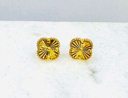 21k Gold Clover Earrings