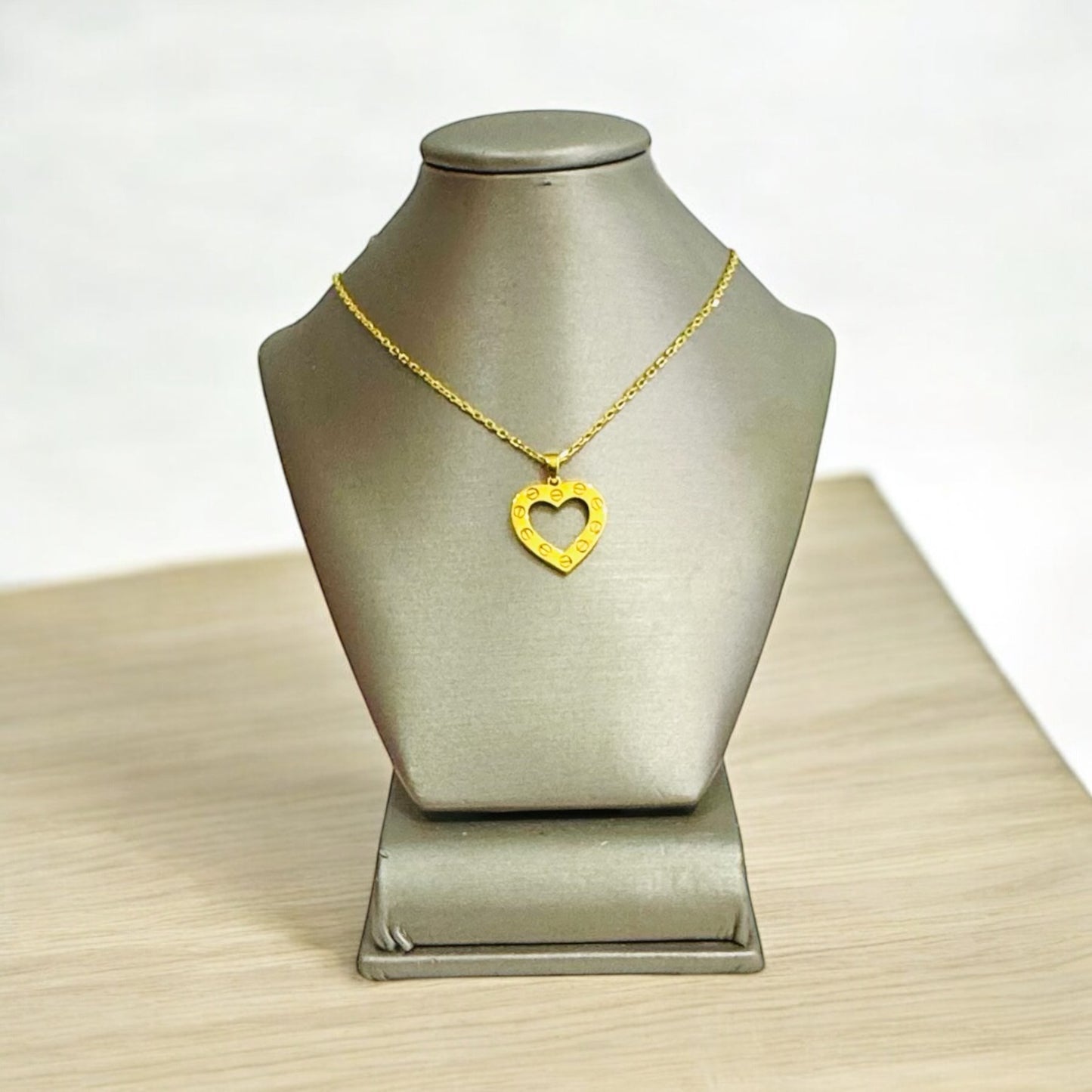 21k Gold Heart Necklace