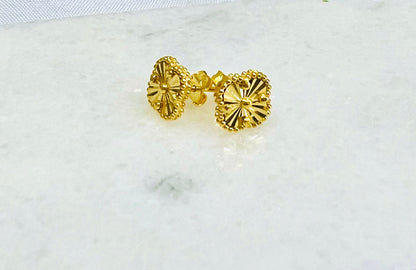 21K Gold Small Clover Earrings
