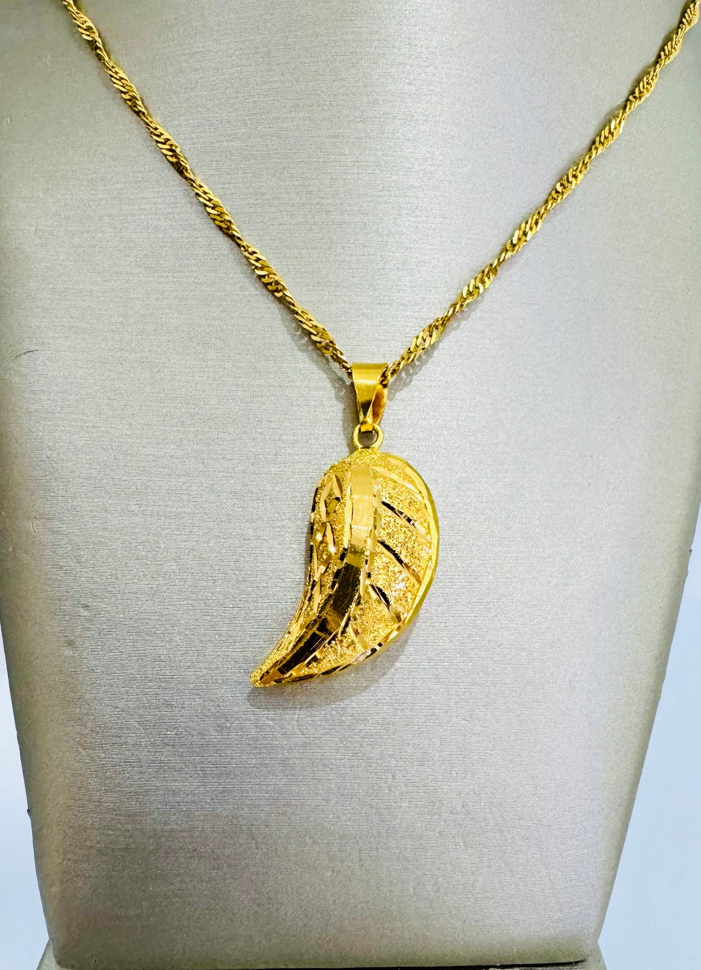 21k Gold Loza Necklace