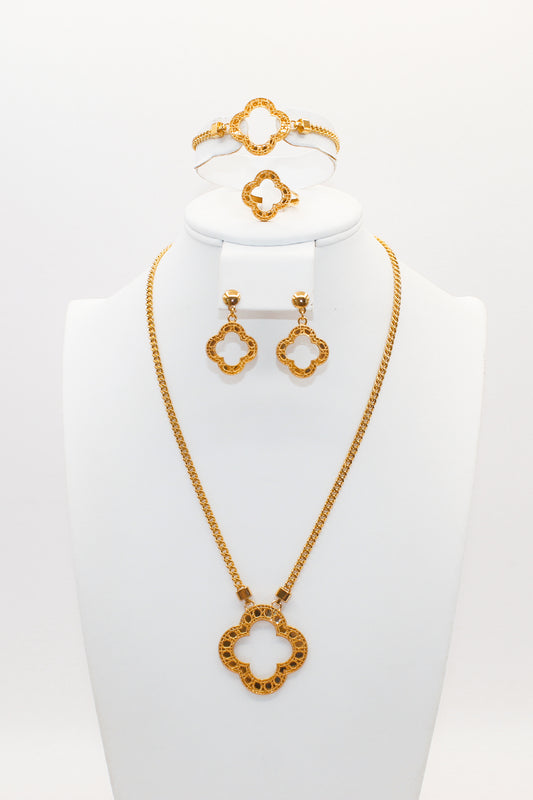 21K Gold Clover Set