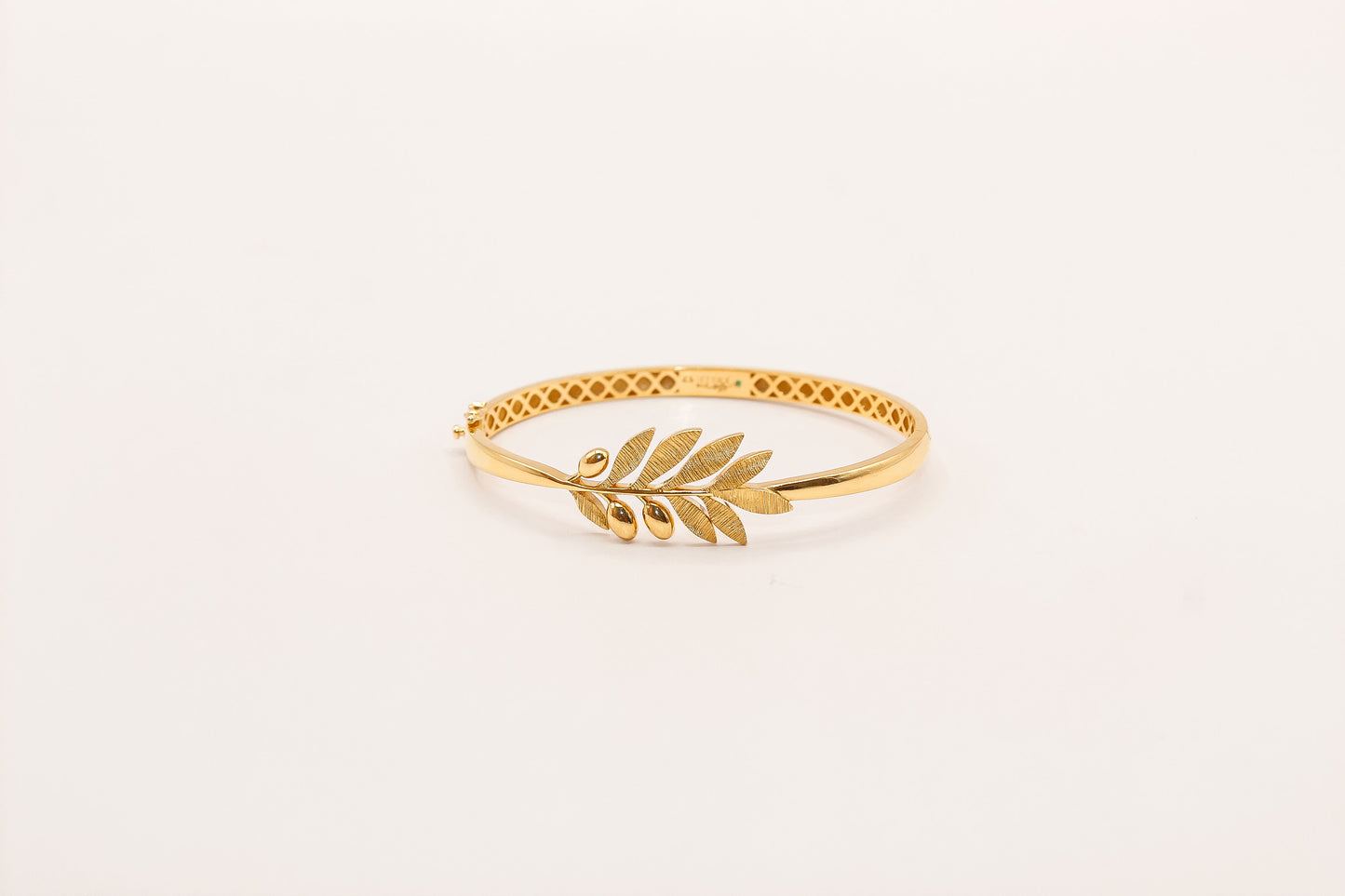 21K Gold Olive Leaf Bangle Bracelet