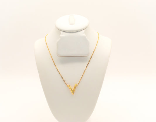 21K Gold Studded Necklace