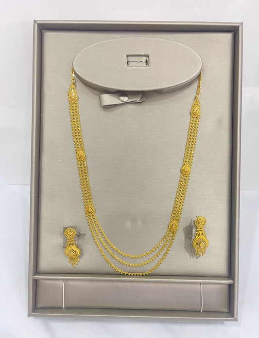 21k Gold Indian Style Set