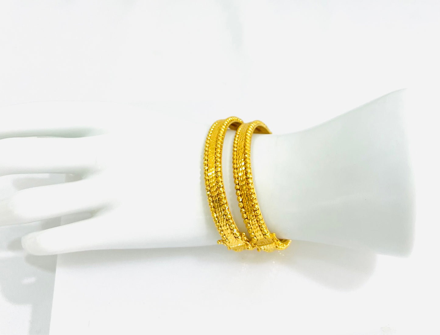 21k Gold Himo Bangle