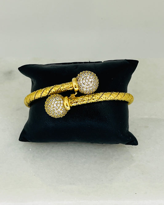 18k Gold Himo bracelets