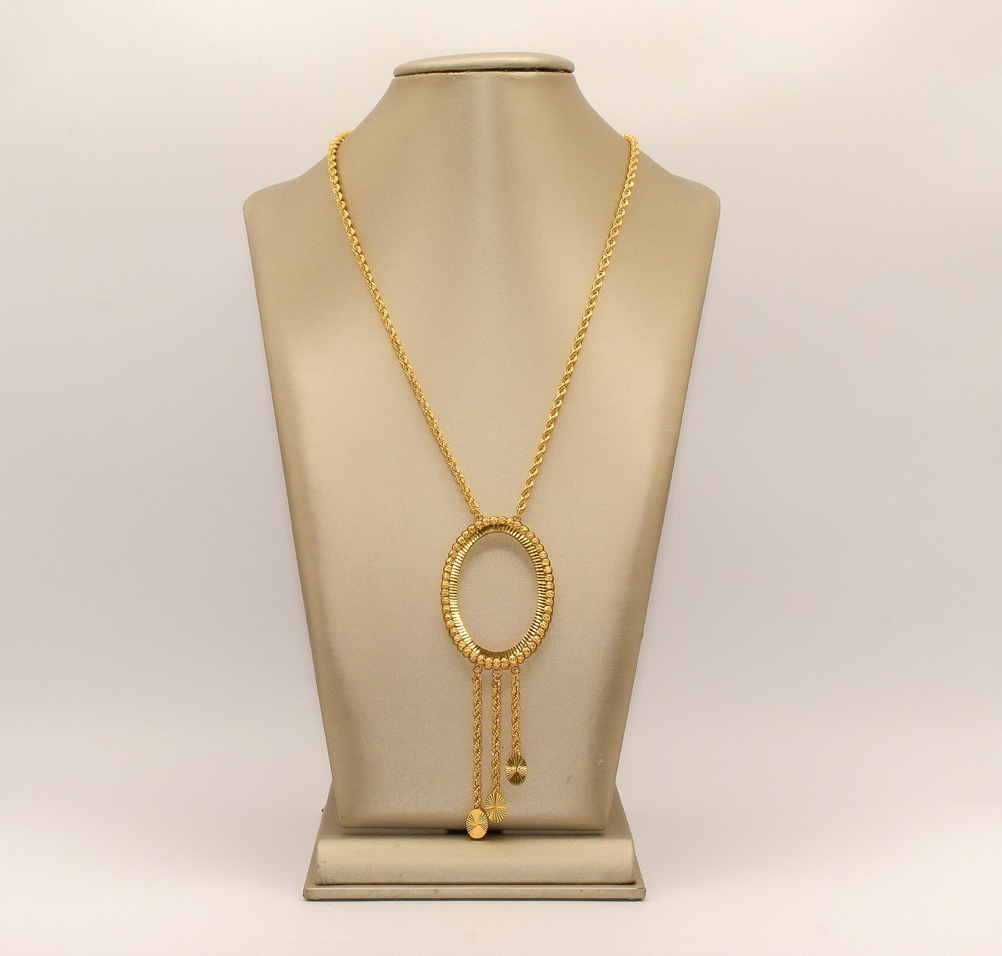 21K Gold Oval Ounsa Necklace