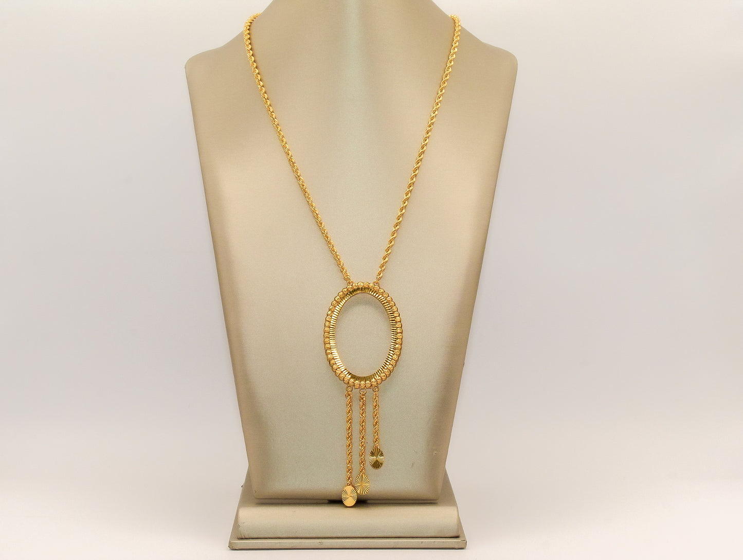 21K Gold Oval Ounsa Necklace