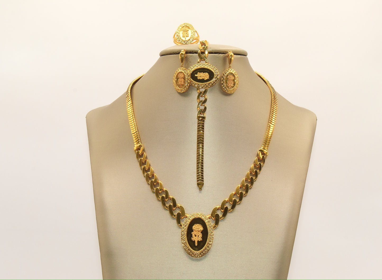 21K Gold Engagement Set