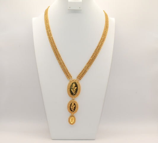 21K Gold Oval 3 Tier Rose Leaf Motif Necklace