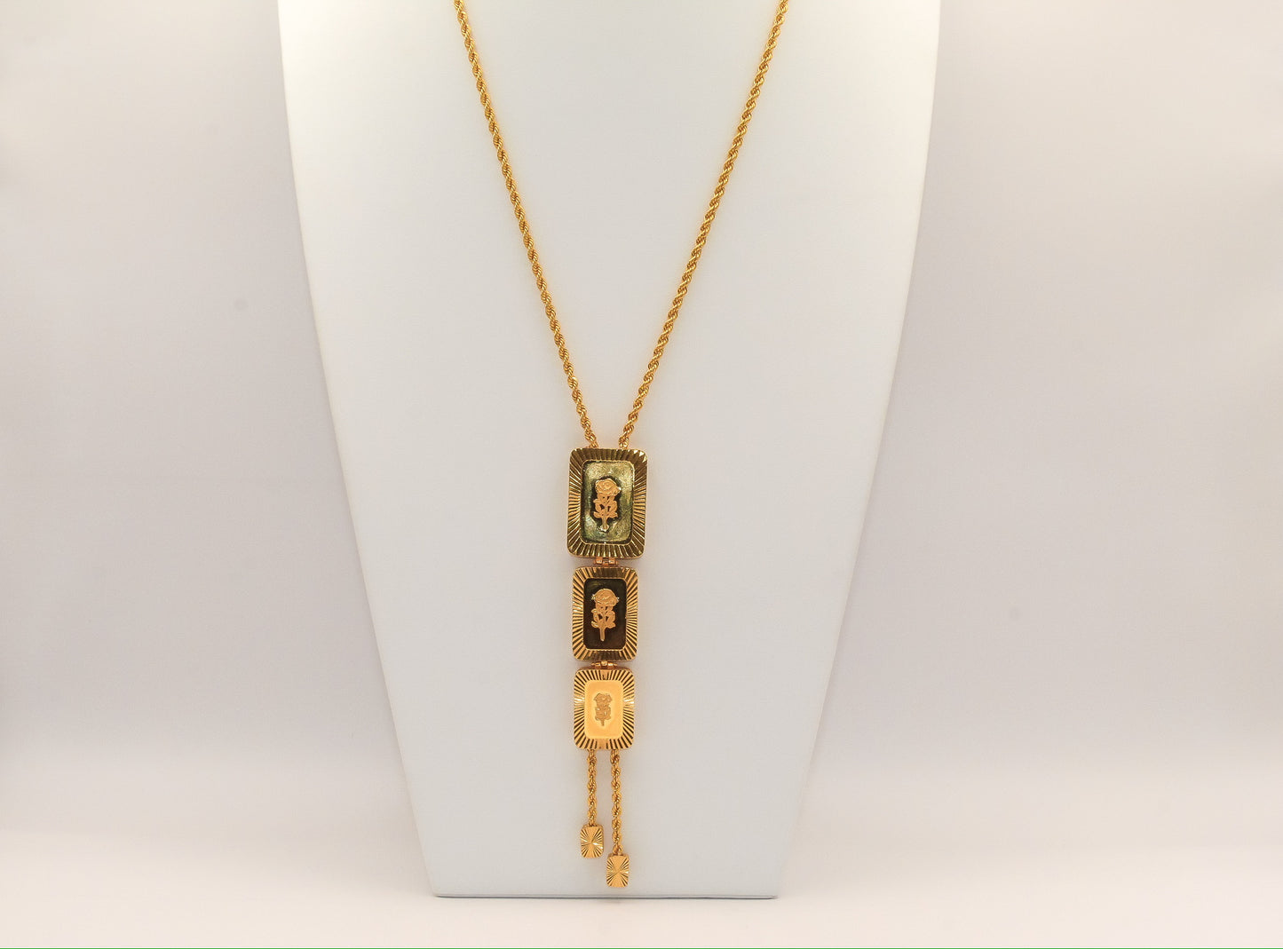 21K Gold 3 Tier Rose Necklace