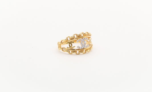 18K Gold Exquisite Ring