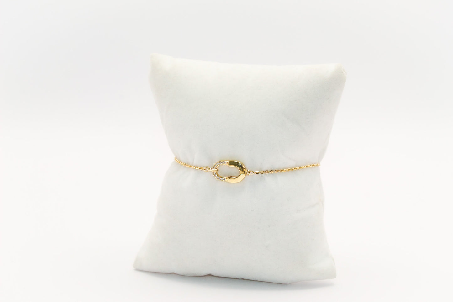 18K Gold Studded Clip Bracelet