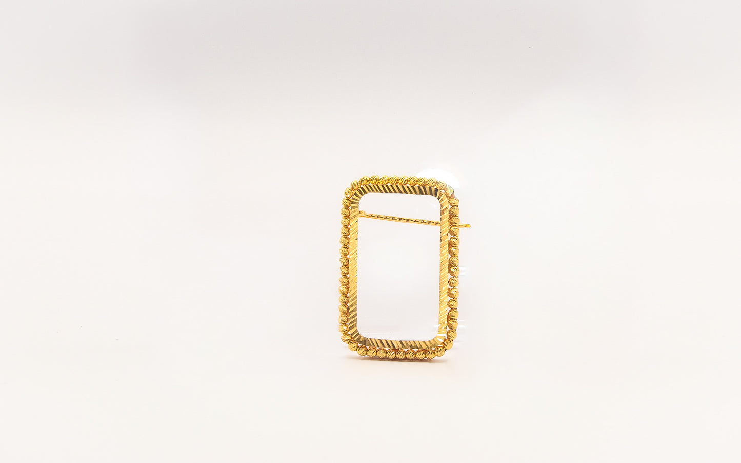 21K Gold Beaded Ounsa Frame Pin