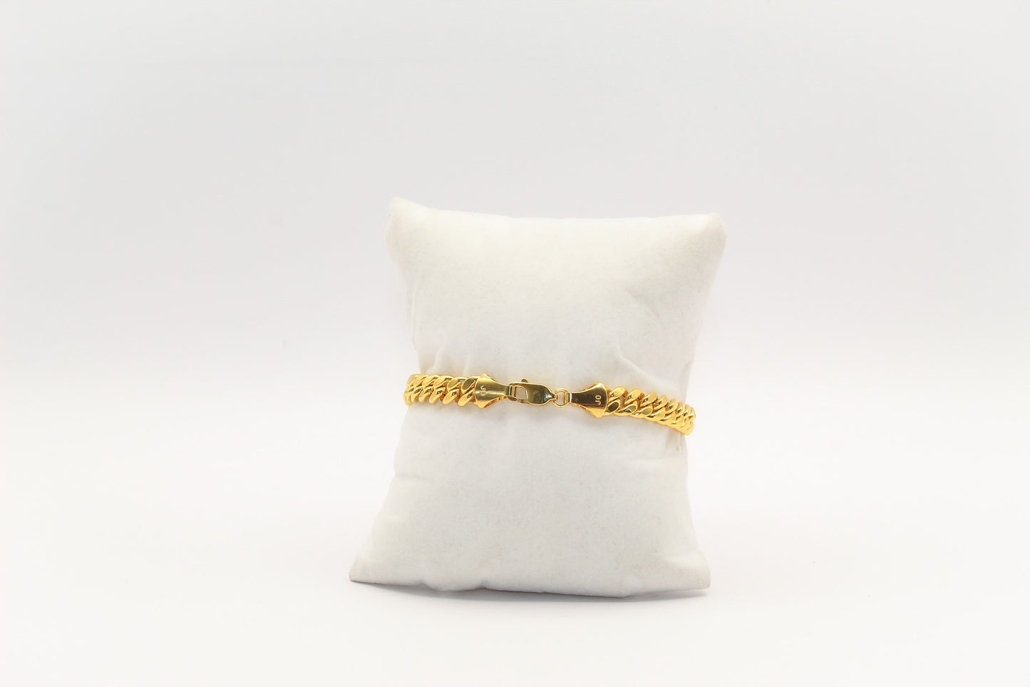 21K Gold Cuban Link Bracelet