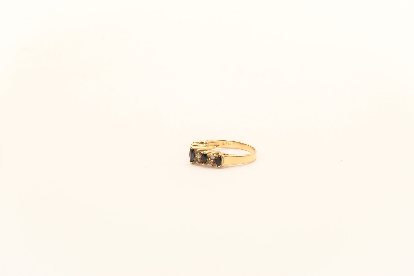 14K Gold Marquise Cut Sapphire Diamond Ring