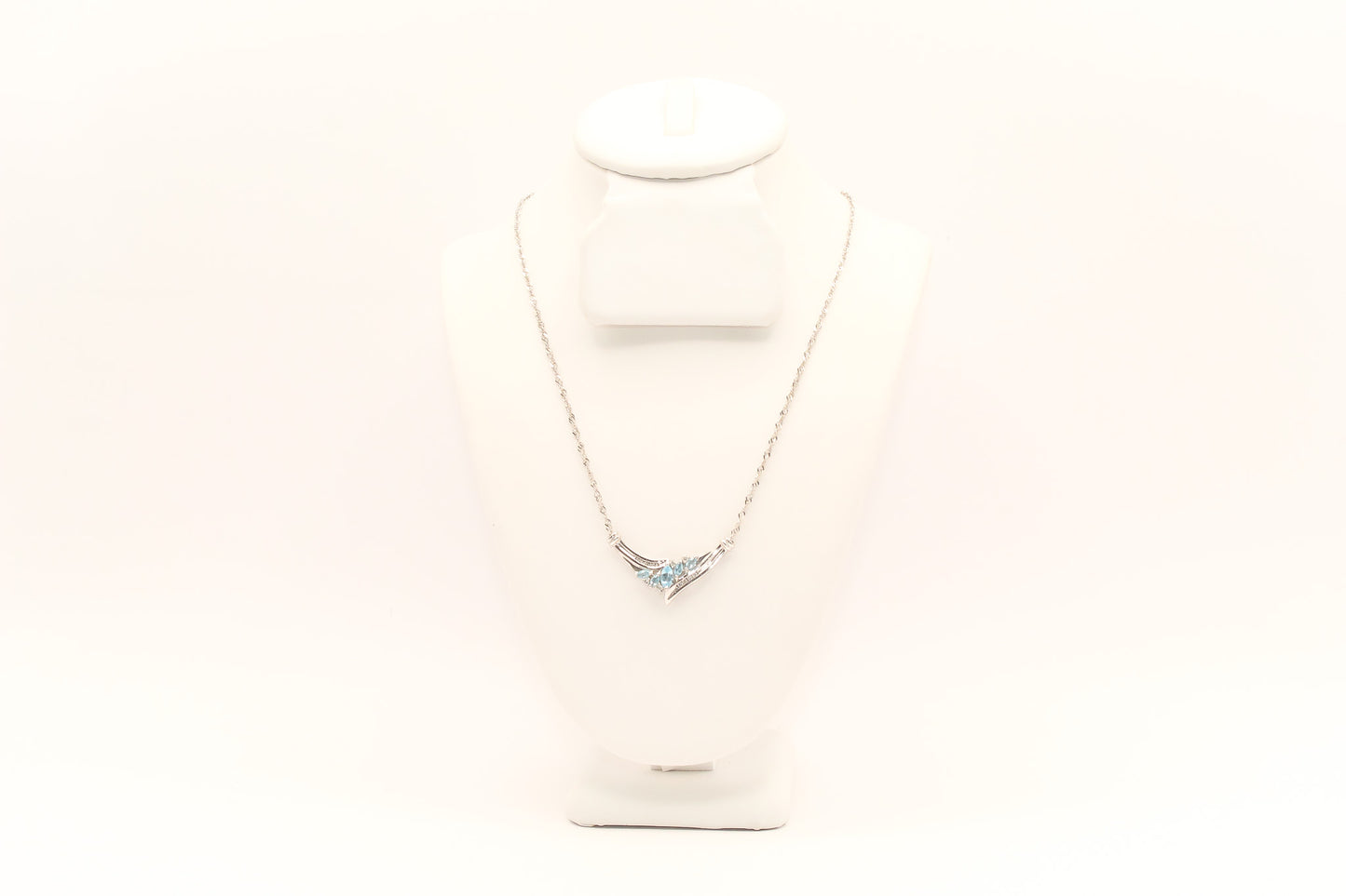 10K White Gold Blue Topaz Diamond Necklace