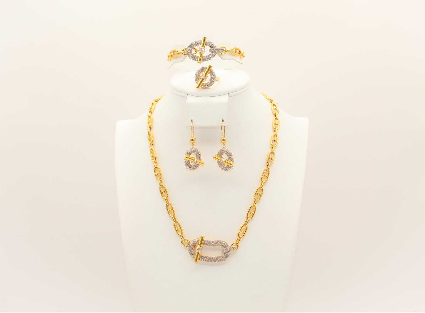 21K Gold Studded Set