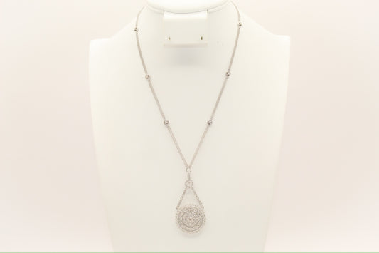 18K White Gold Diamond Necklace
