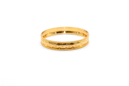 21K Gold Diamond Cut Bangle
