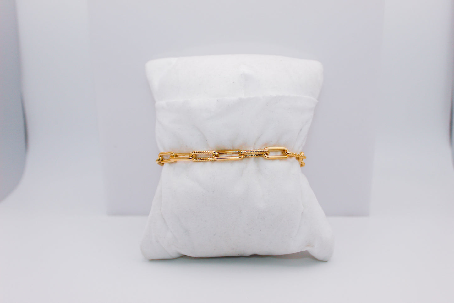 18K Gold Heart Link Bracelet