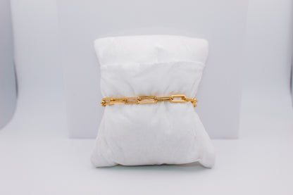 18K Gold Heart Link Bracelet