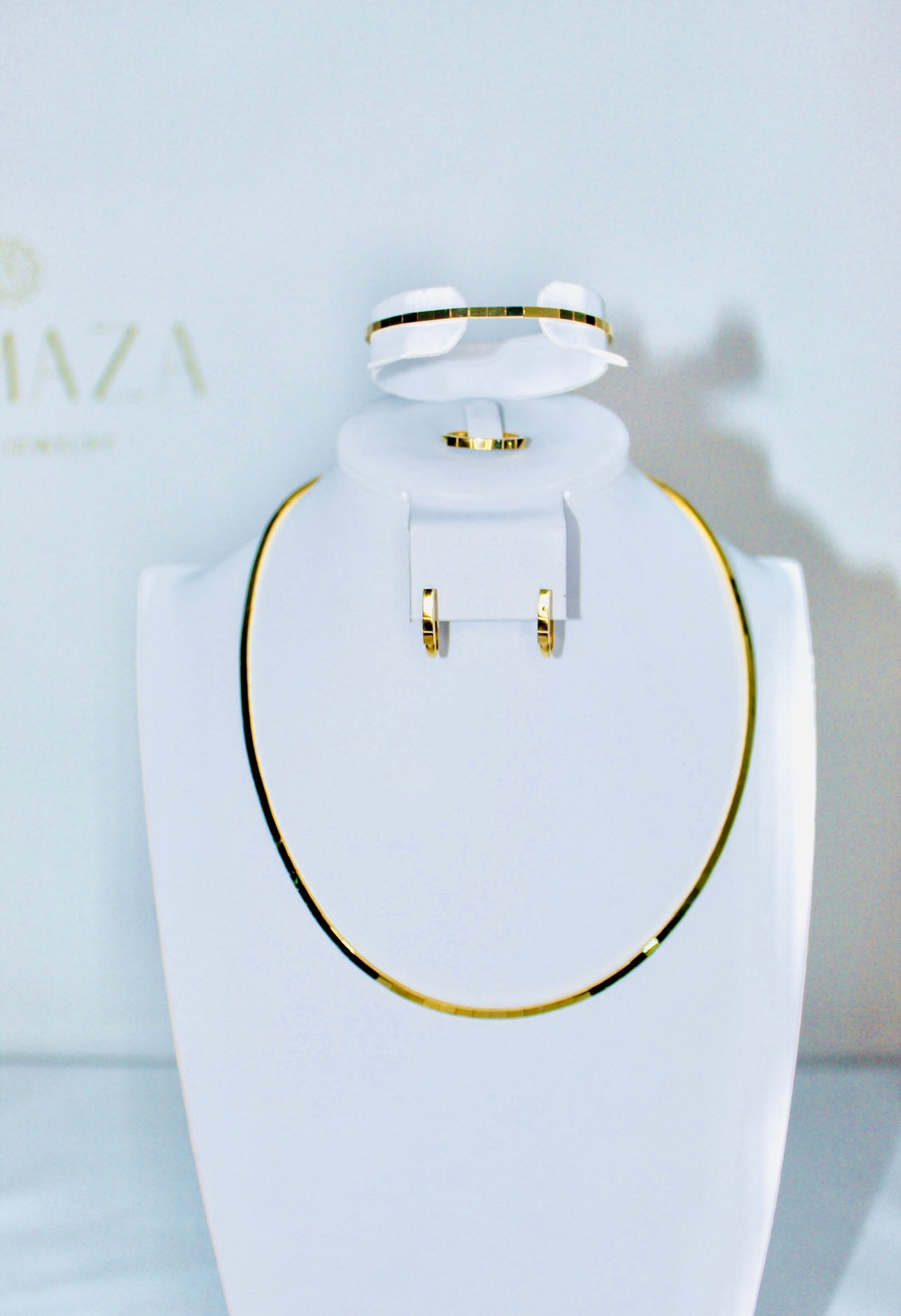 18K Gold Delicate Simple Set