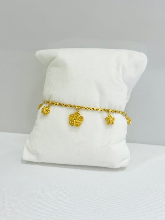 21K Gold Flower Charm Bracelet