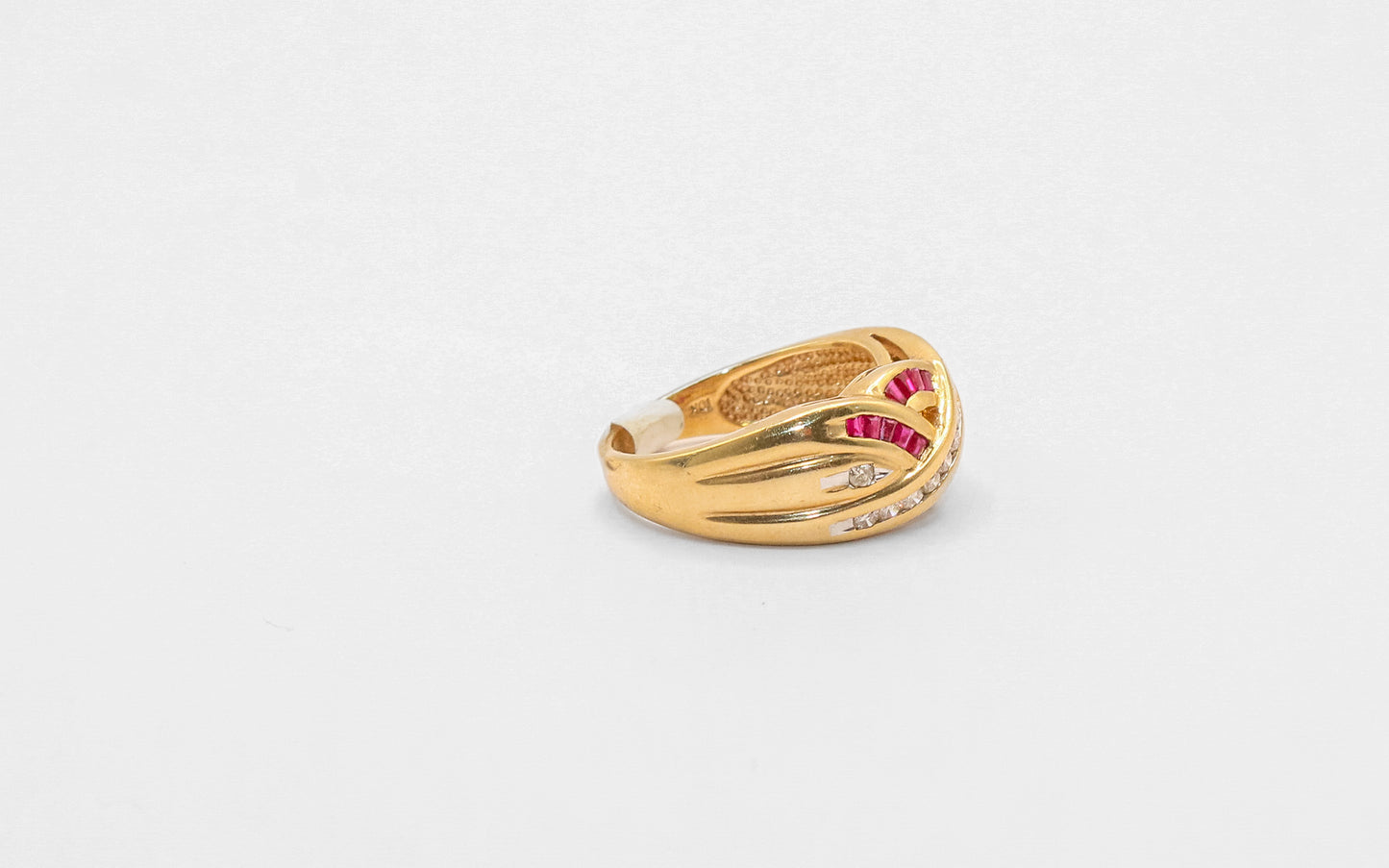 10K Gold Ruby Diamond Ring