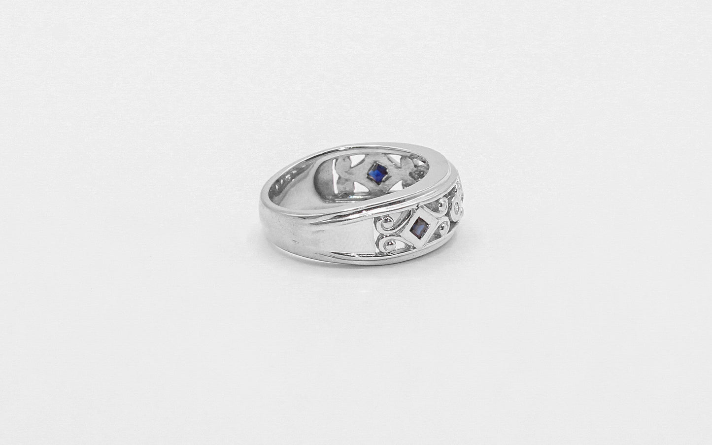 14K White Gold Diamond Sapphire Ring