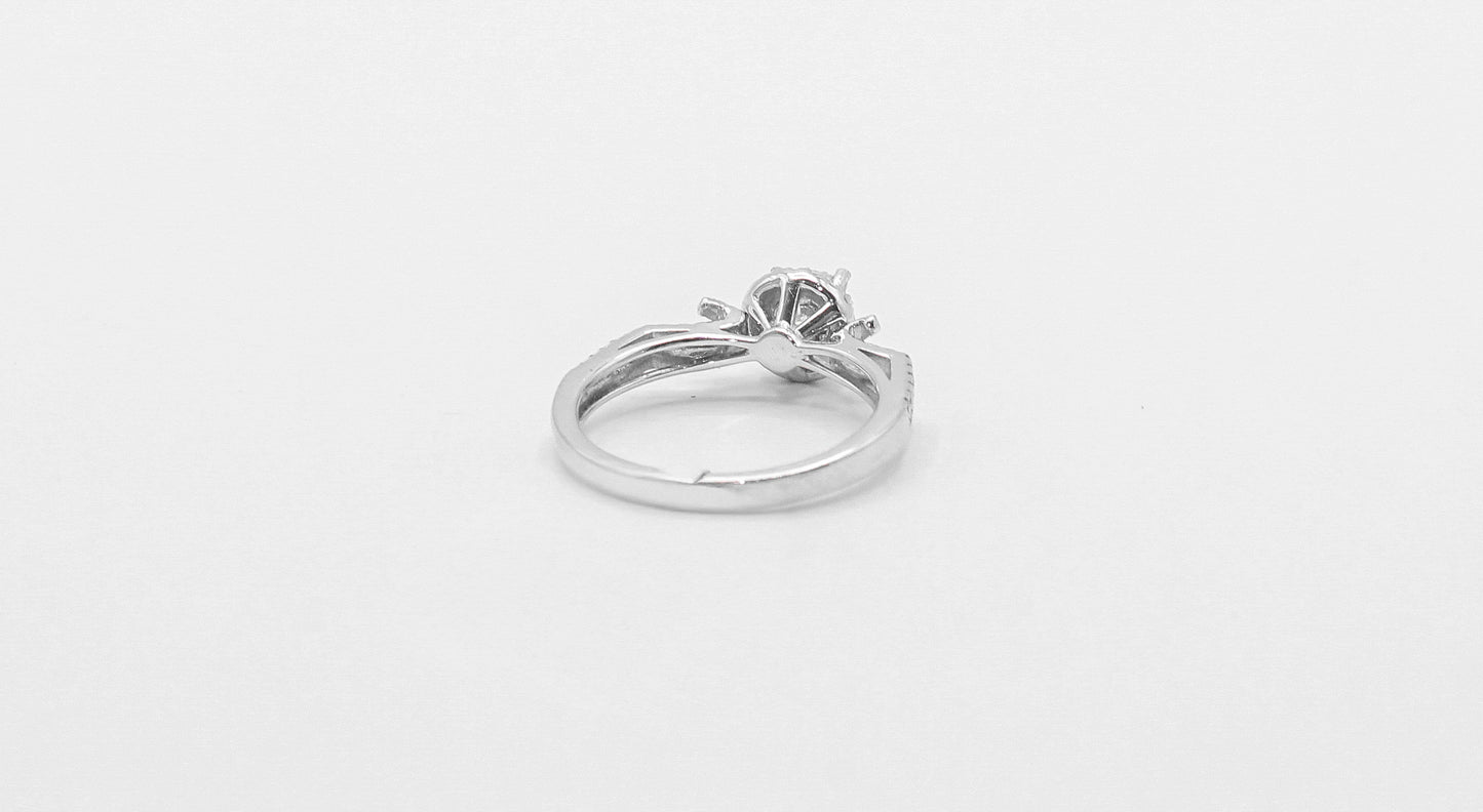 14K White Gold Diamond Ring