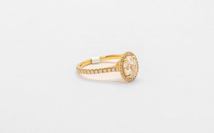 18K Gold Oval White Sapphire Halo Diamond Solitaire Ring