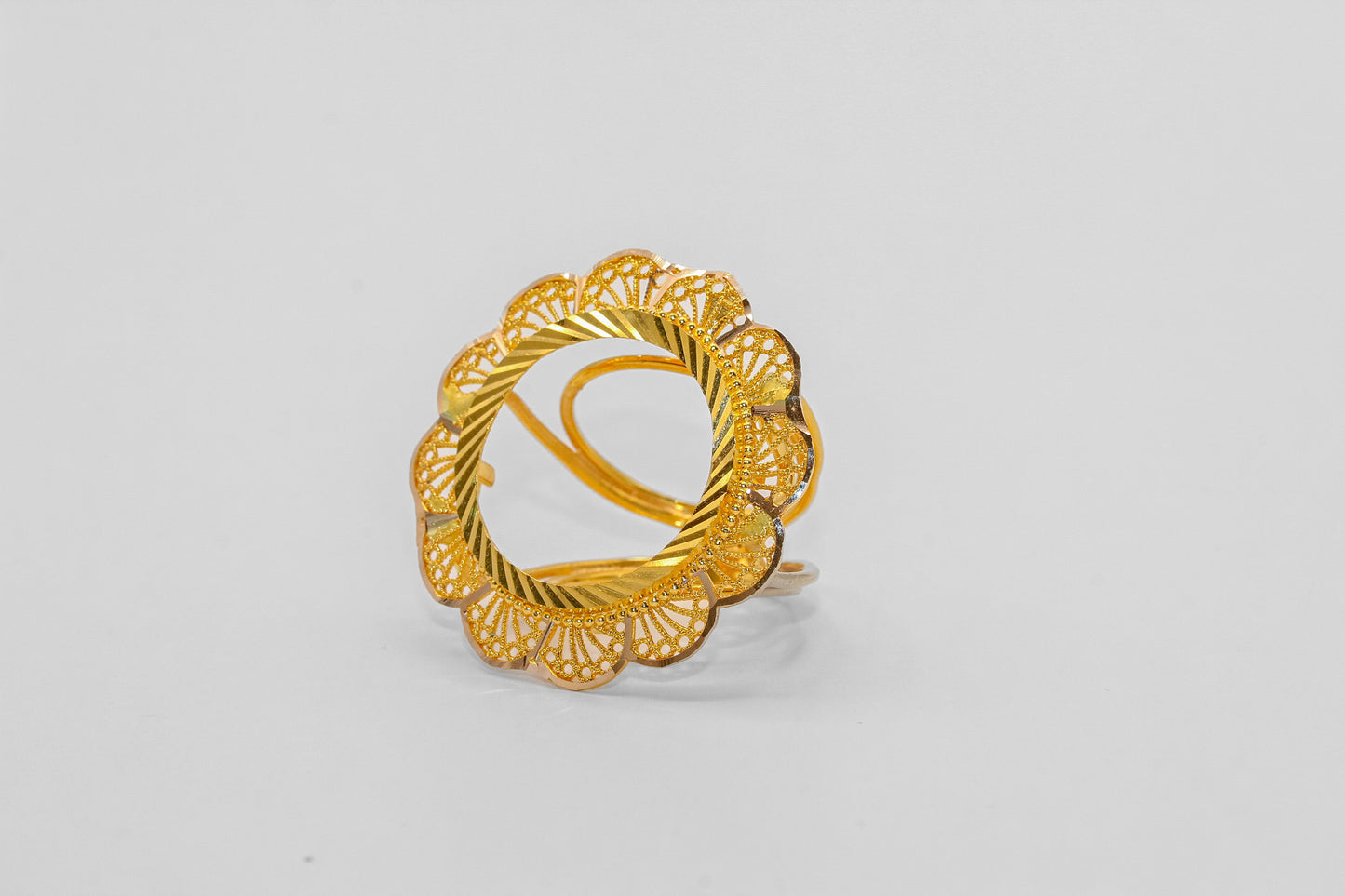 21K Gold Coin Frame Ring