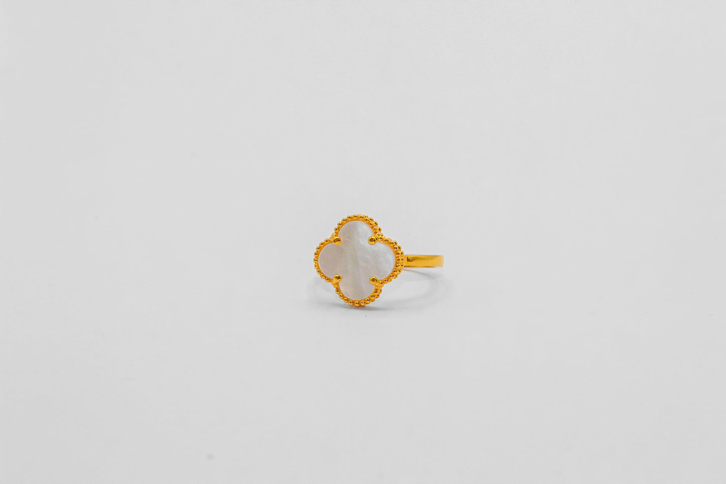 21K Gold Mother of Pearl Ring