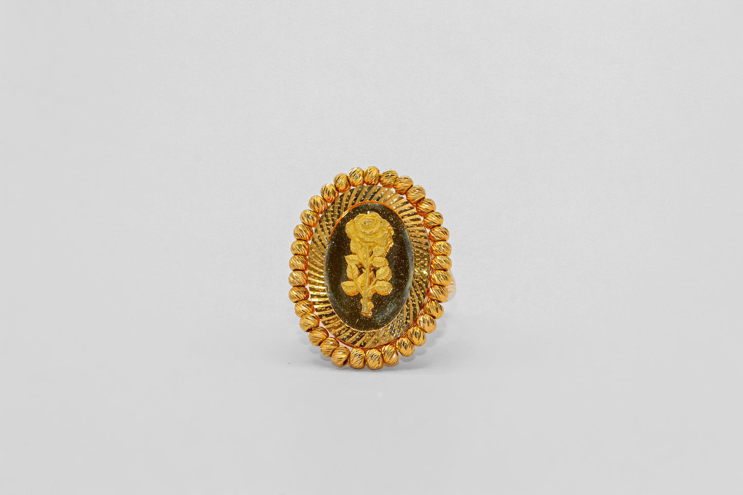 21l Gold Oval Rose Ring