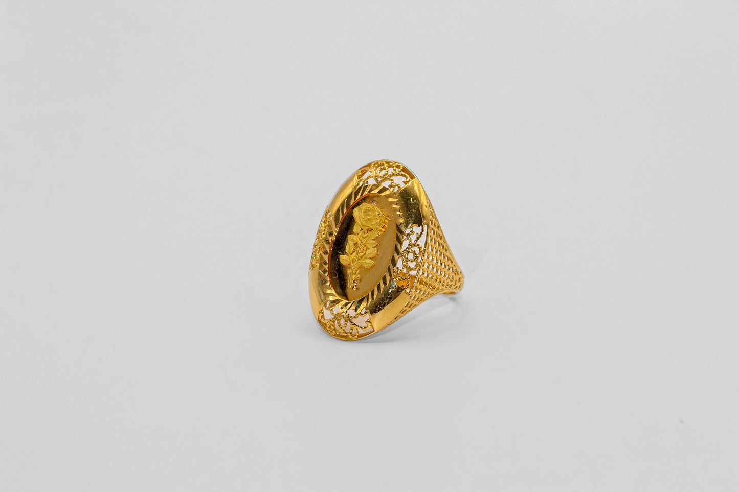 21K Gold Oval Rose Ring