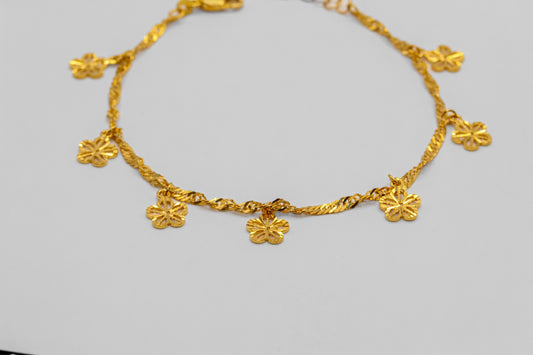 21K Gold Flower Charm Bracelet